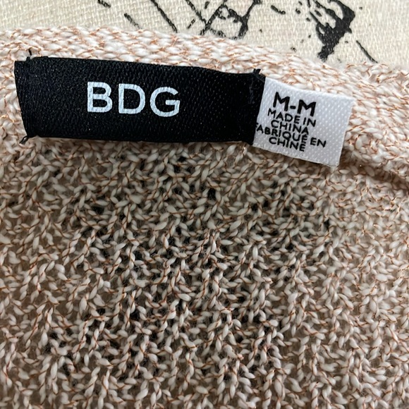 BDG - dusty rose cardigan M - Picture 5 of 5